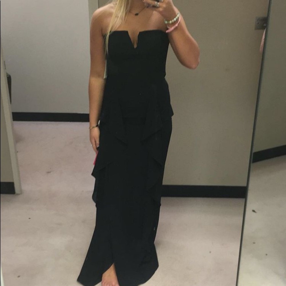 Black strapless formal dress